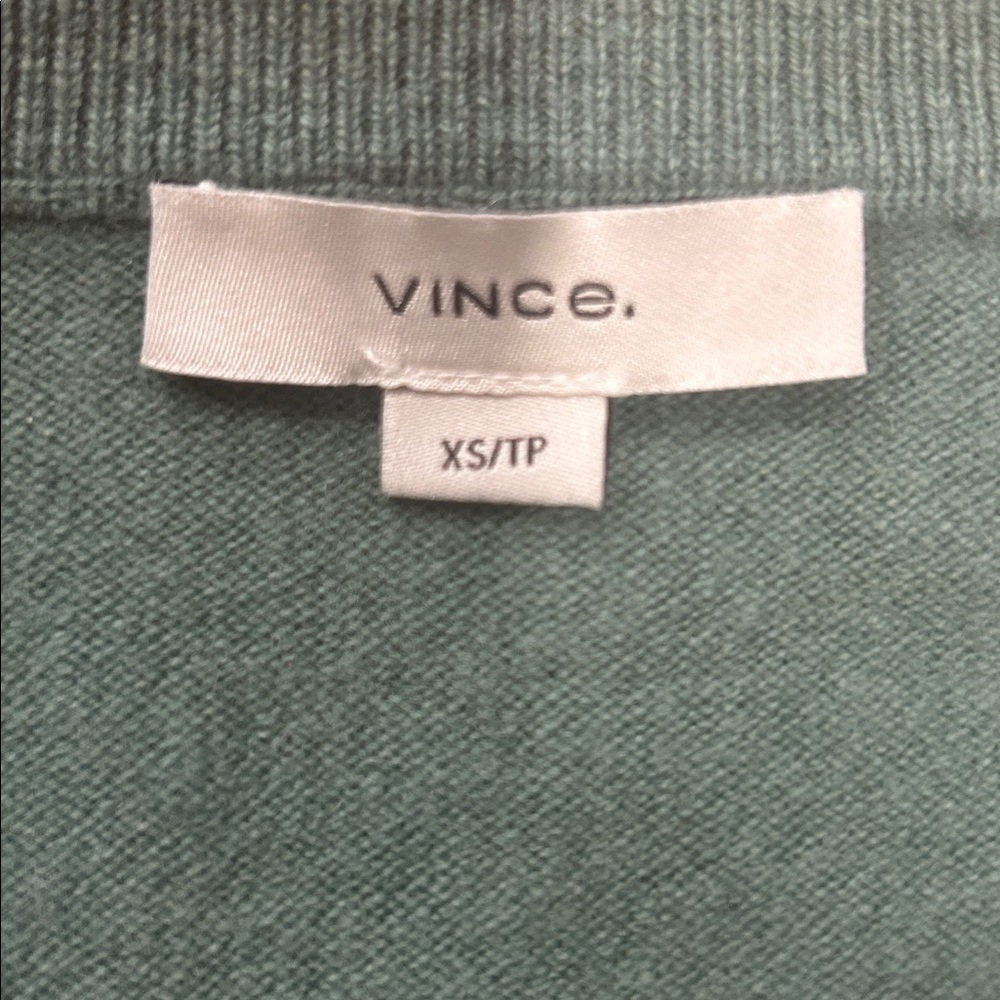 Vince sweater cashmere wool women’s size XS green v neck pullover soft luxury - Picture 16 of 16